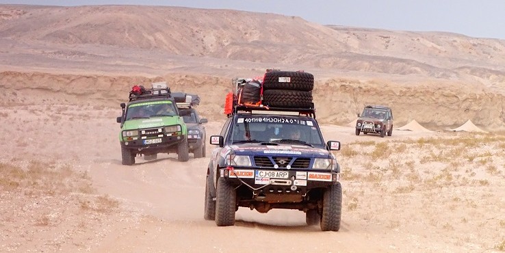 Korlátlan ingyenes üzenetküldés a Budapest-Bamako Rally csapatainak